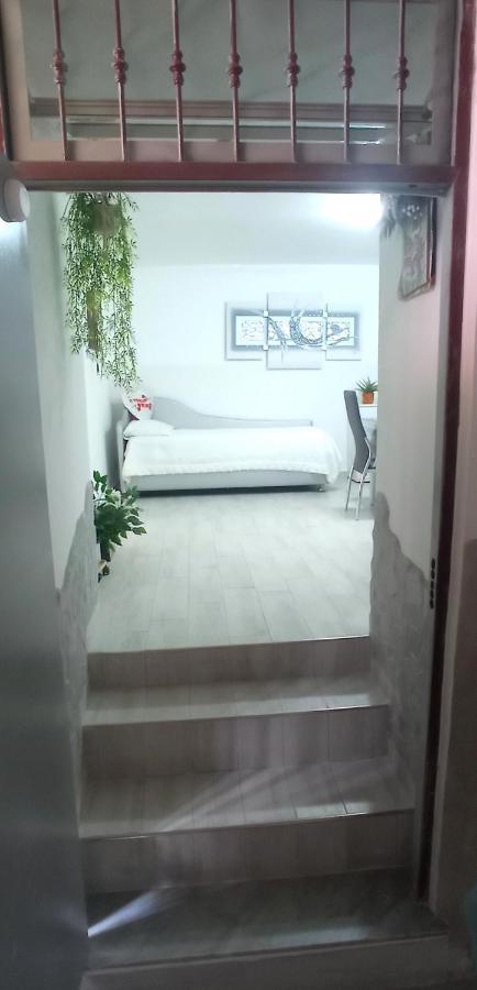 Nunzia'S House Napoli Apartment Exterior photo