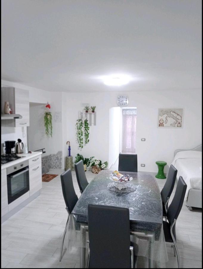 Nunzia'S House Napoli Apartment Exterior photo